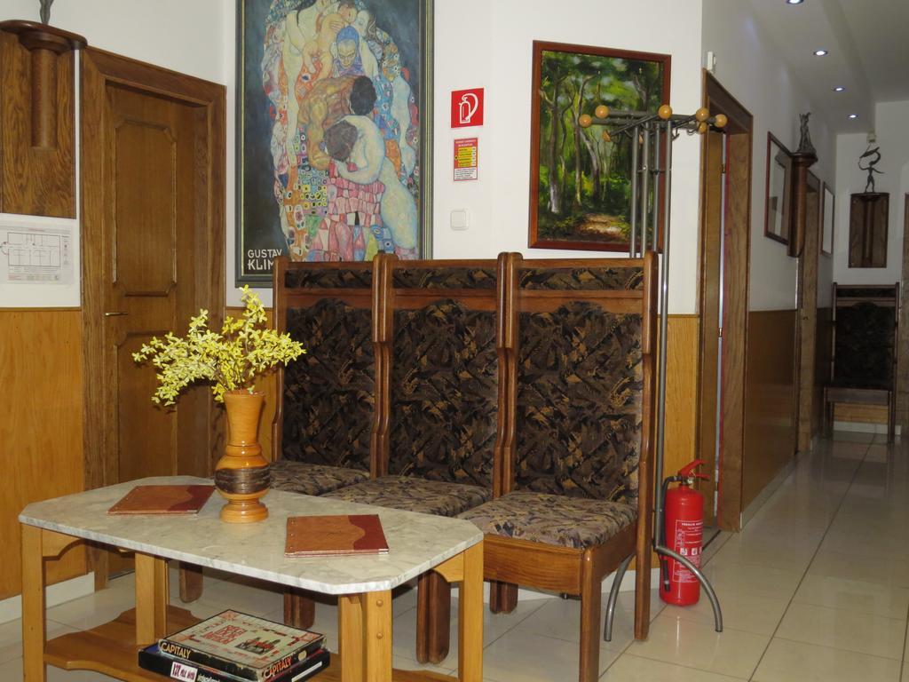 지르크 Rezkakas Fogado B&B 외부 사진